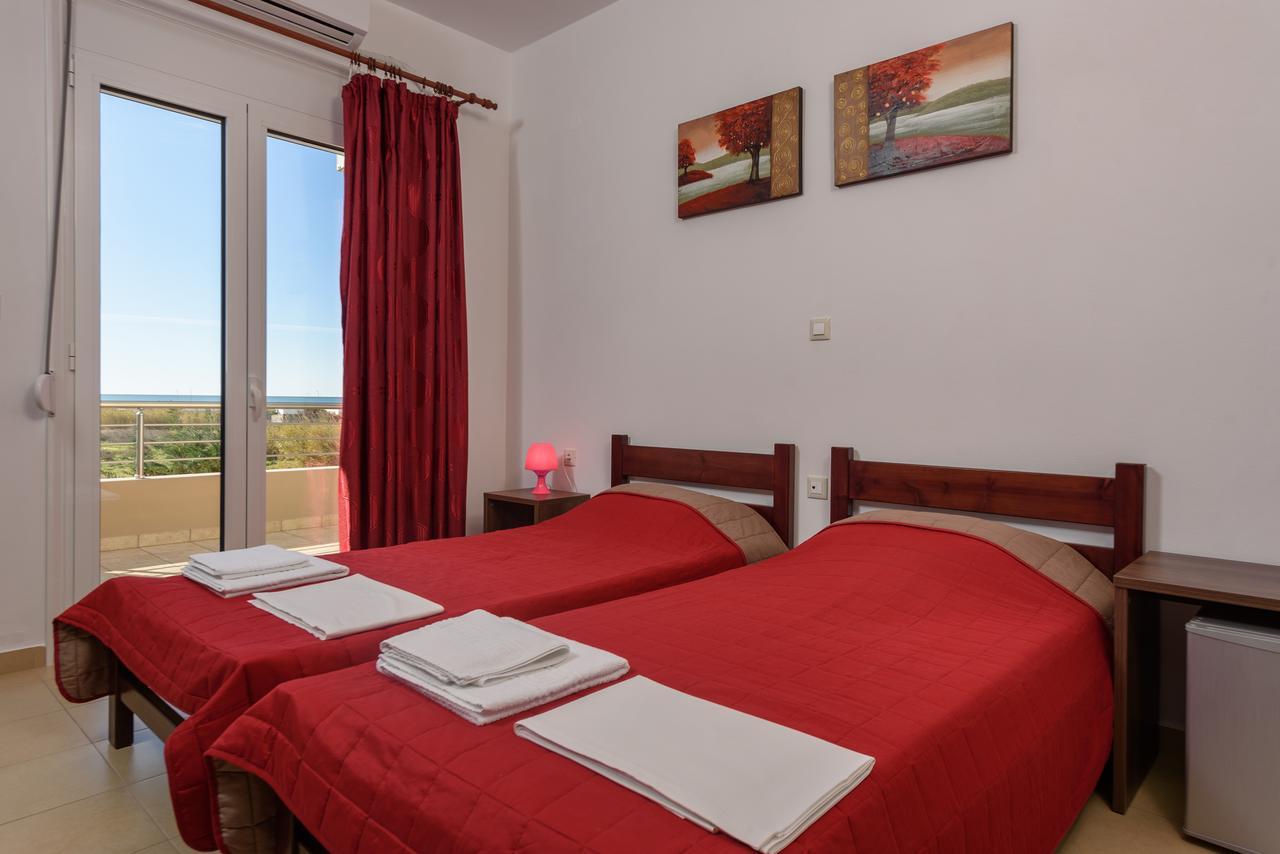 Elpidis Villa Kokkinos Pirgos Luaran gambar
